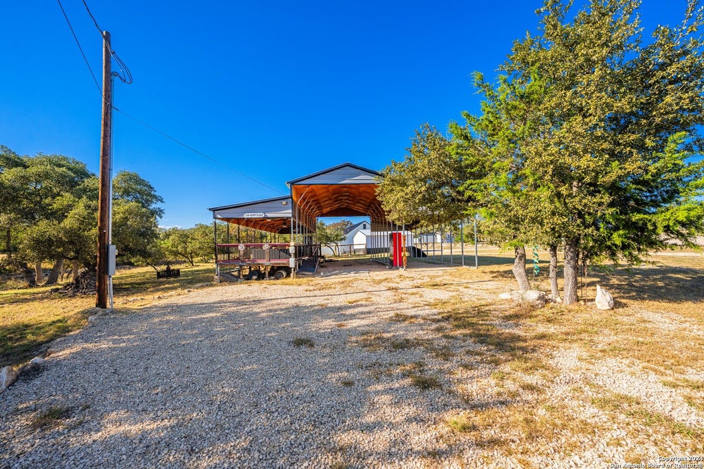 Photo of 550 Private RD 1505, Bandera, TX 78003 (MLS # 1939852)
