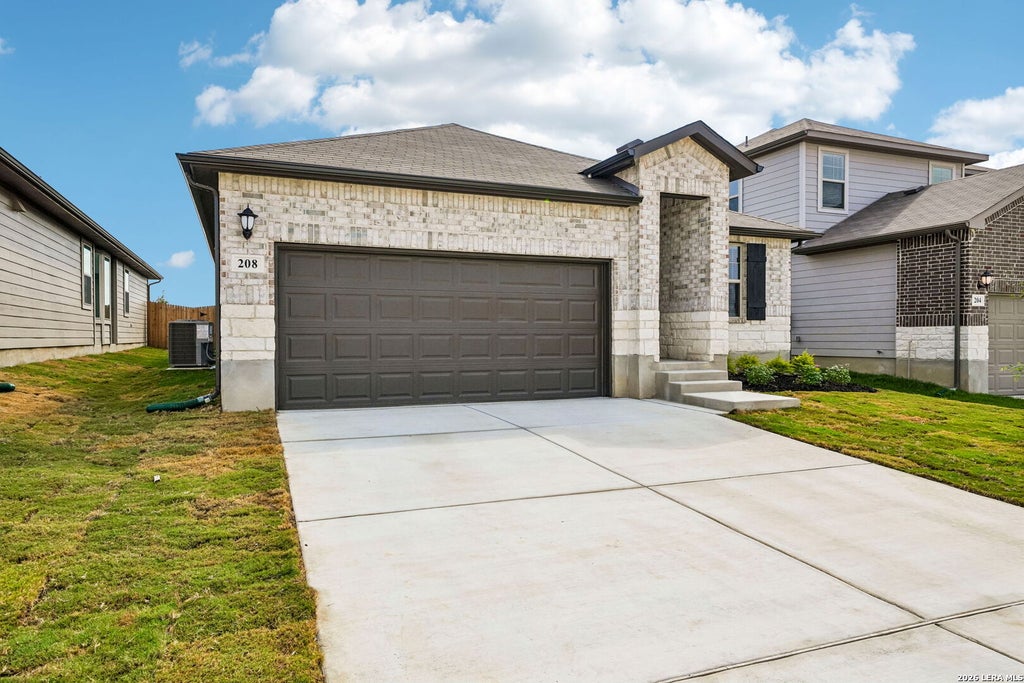 Photo of 208 Barton Point, Cibolo, TX 78108 (MLS # 1961013)