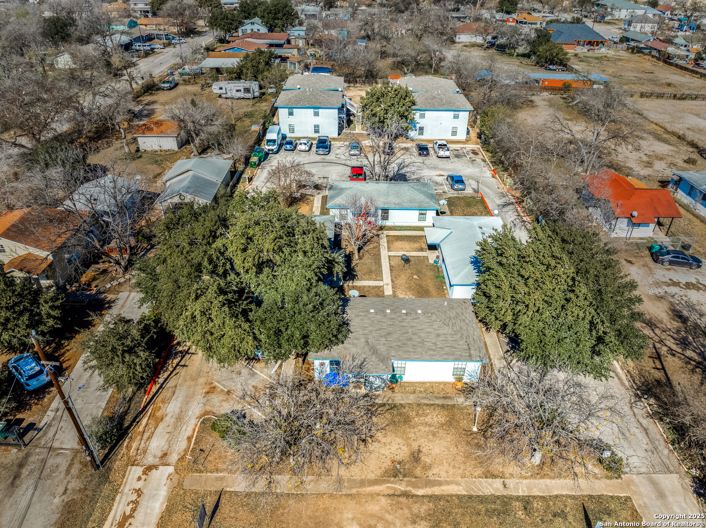 927 W FORMOSA BLVD