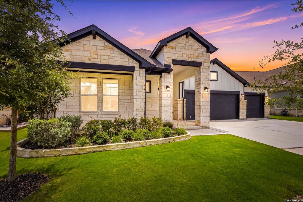 Photo of 11625 Hollering Pass, Schertz, TX 78154 (MLS # 1969949)