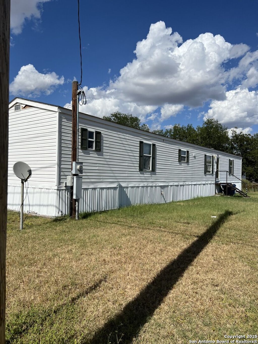 Photo of 123 chapman, Pleasanton, TX 78064 (MLS # 1895515)