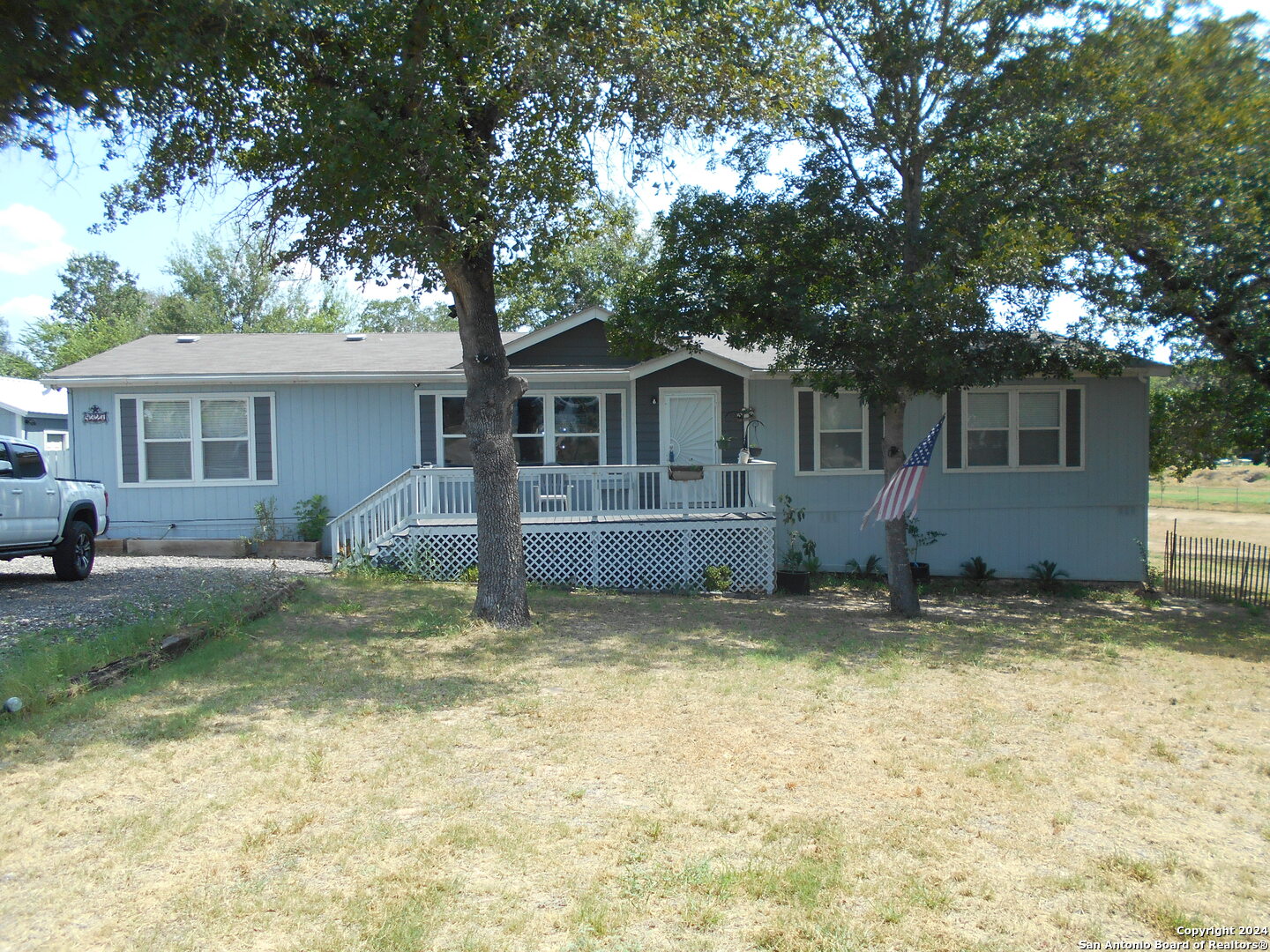 View Elmendorf, TX 78112 mobile home