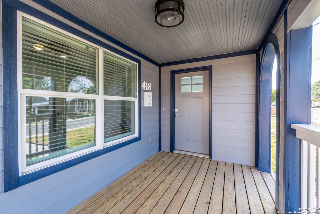 Photo of 418 Gulf, San Antonio, TX 78202 (MLS # 1937869)