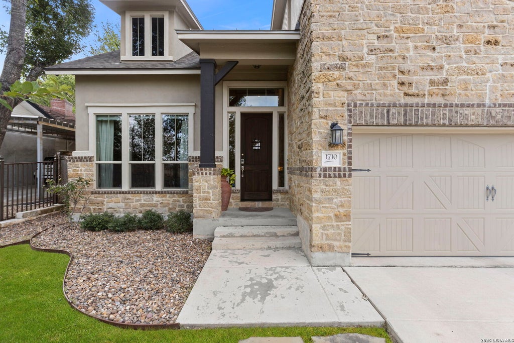 Photo of 1710 W TERRA ALTA DR, San Antonio, TX 78209 (MLS # 1990831)