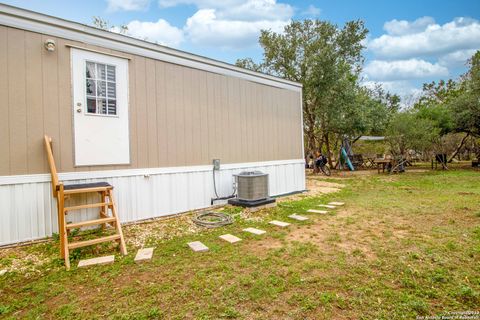 A home in Bandera