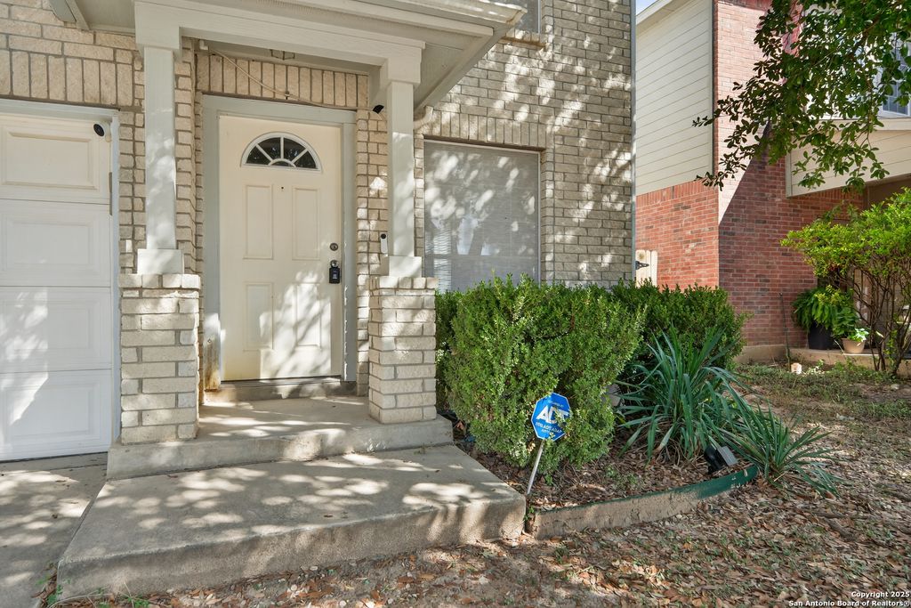 Photo of 10223 Huisache Fld, Helotes, TX 78023 (MLS # 1924372)