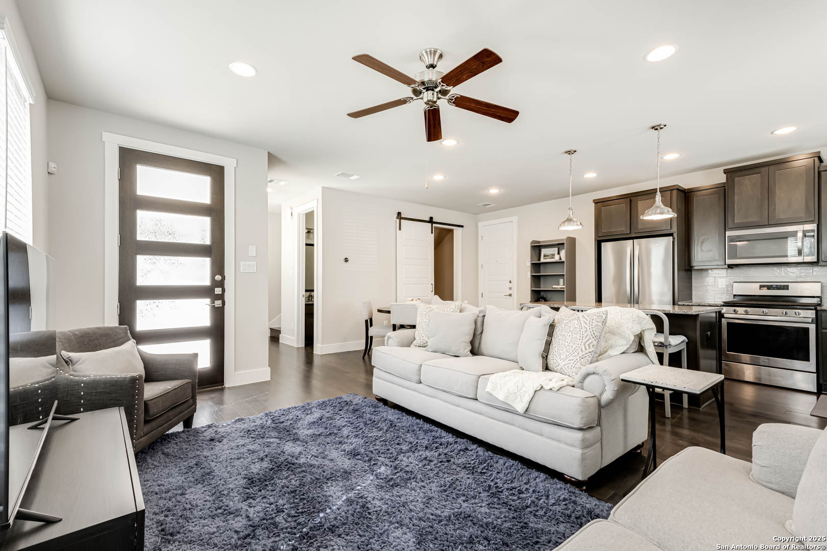 211 Claremont Avenue #101 101