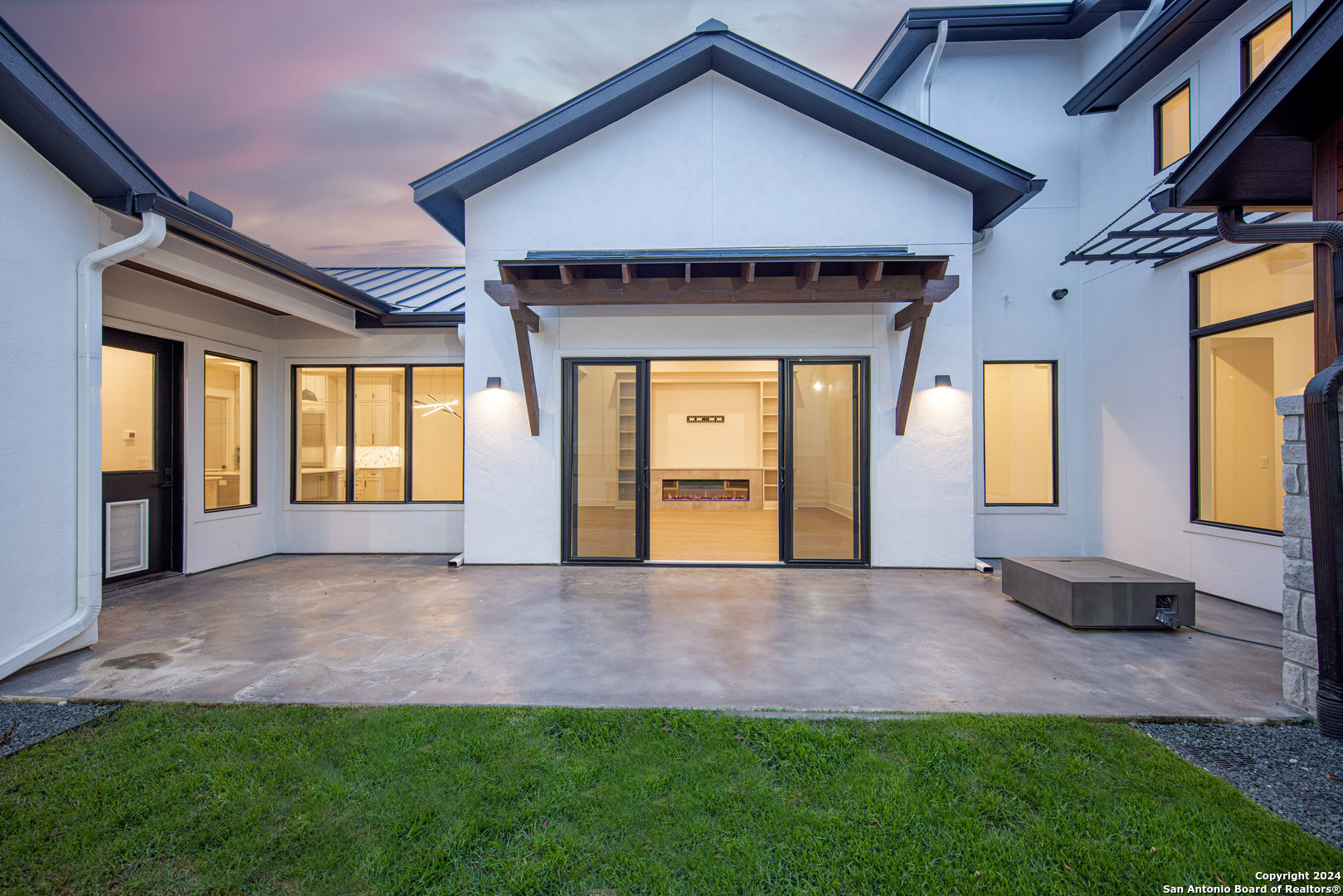 26 DOMINION MEADOWS