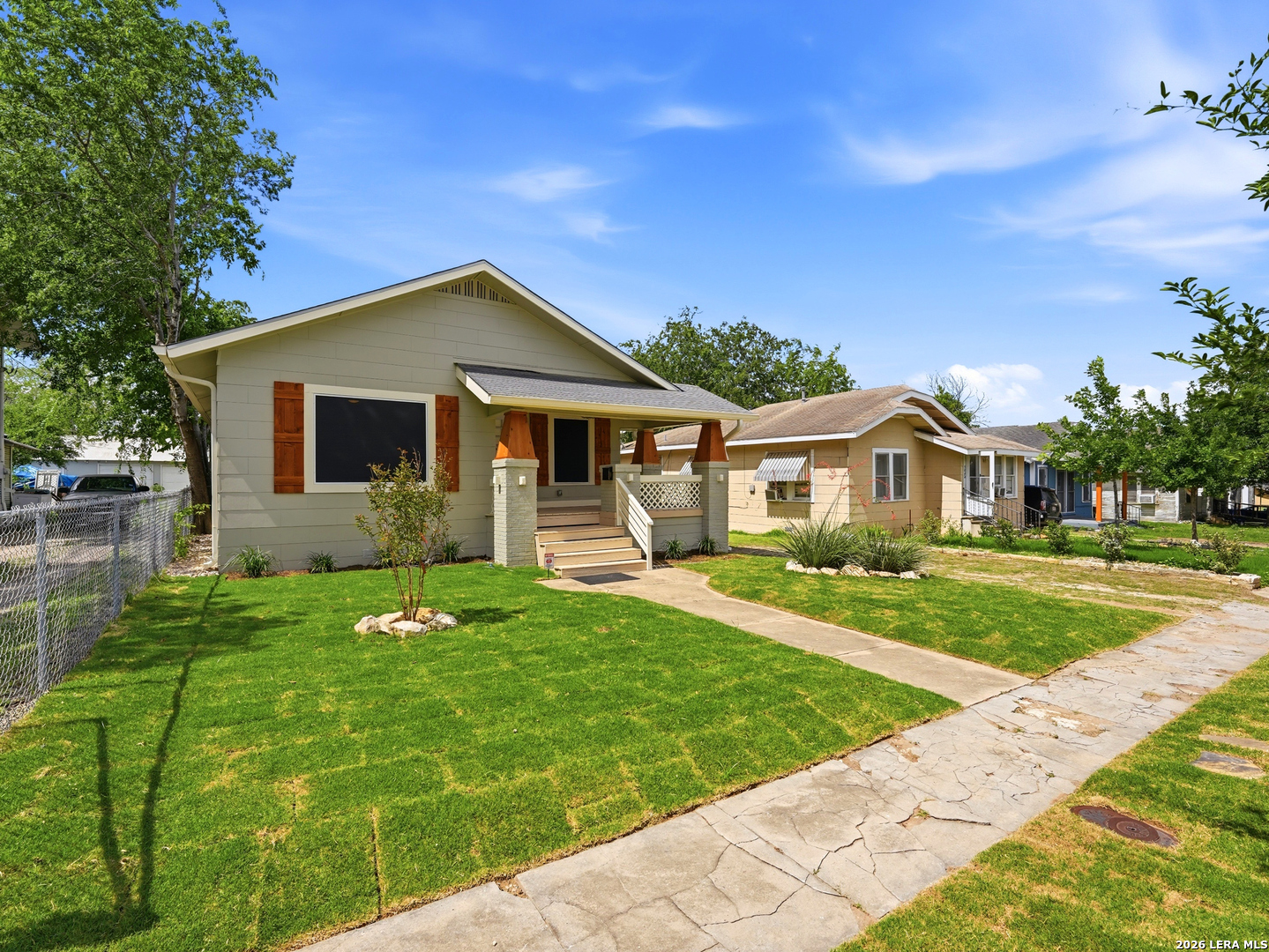 Photo 1 of 8 — 1219 E DREXEL AVE, San Antonio, TX 78210