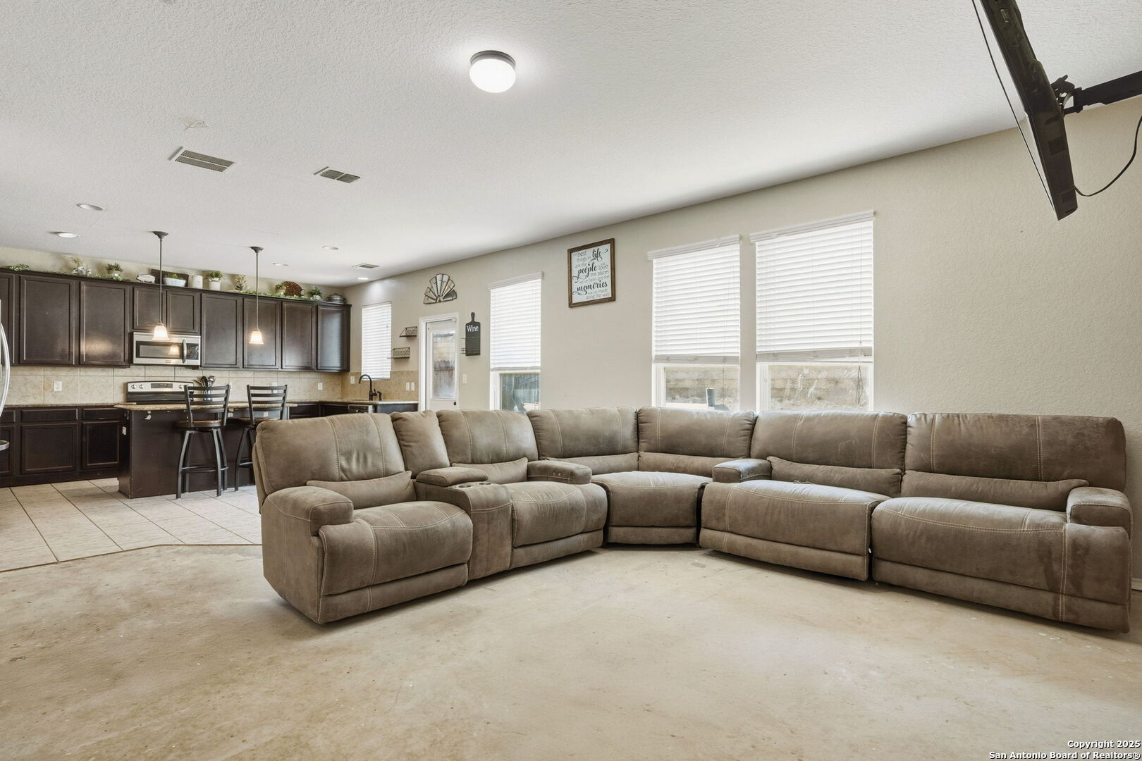 24267 Invitation Oak