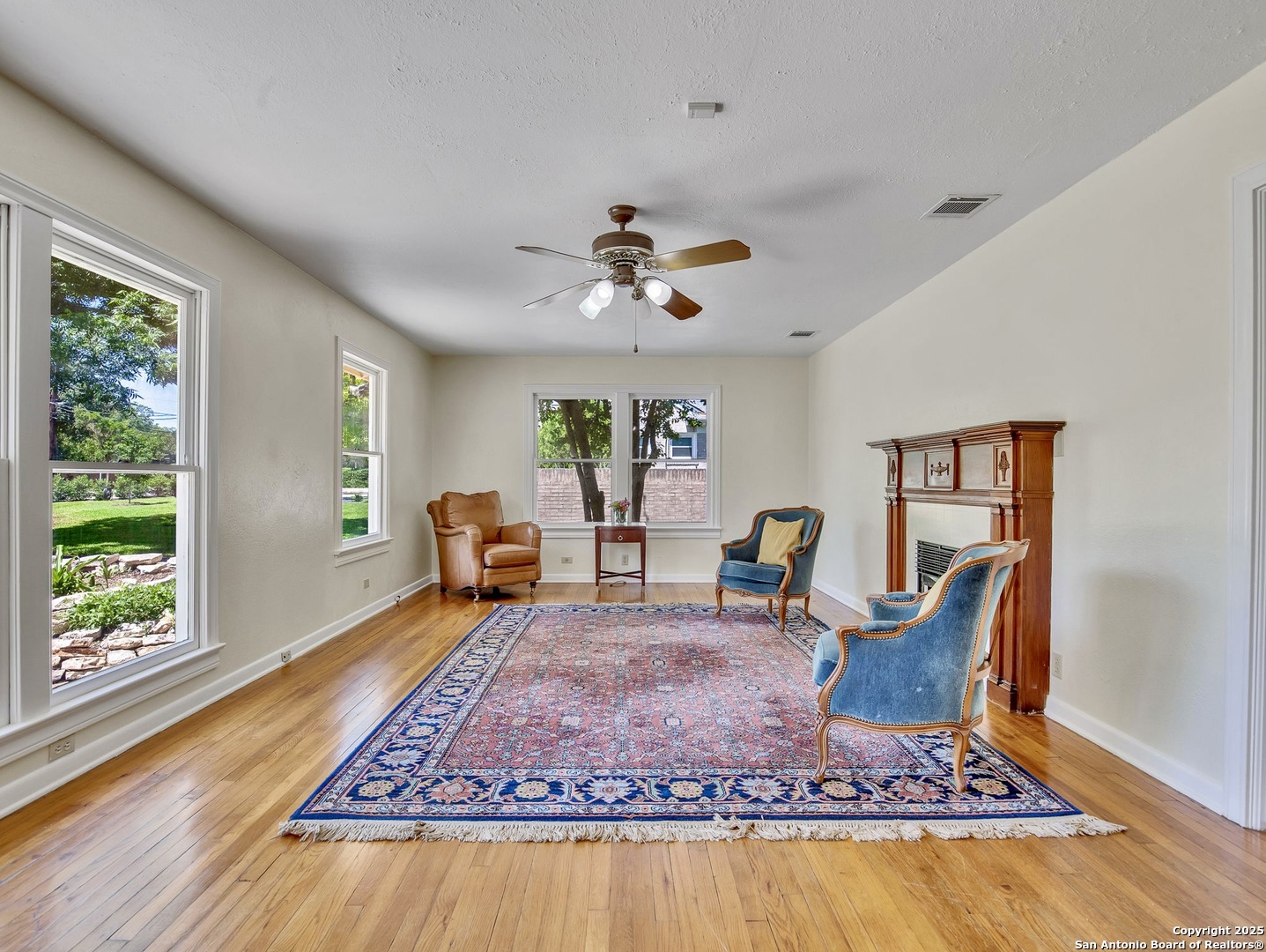 785 E Burr Rd.