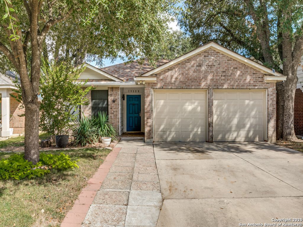 Photo of 13226 Regency Frst, San Antonio, TX 78249 (MLS # 1913558)