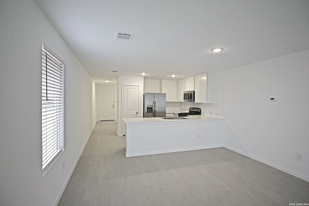 Photo of 1502 Tiptop, New Braunfels, TX 78130 (MLS # 1938996)