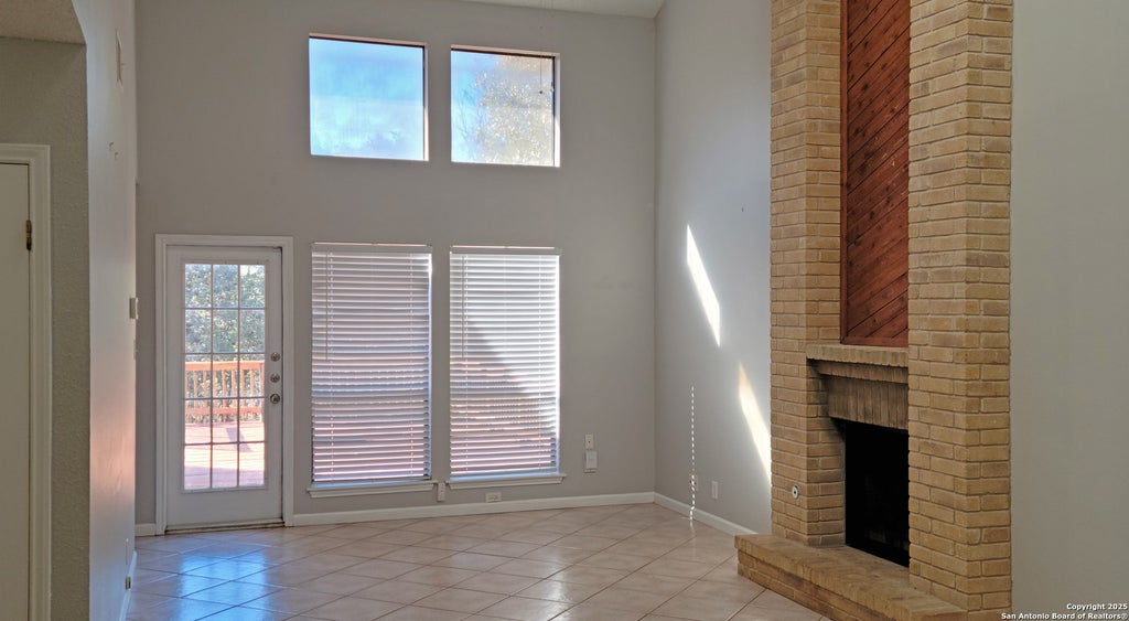 Photo of 4919 TIMBER WIND, San Antonio, TX 78250 (MLS # 1961411)