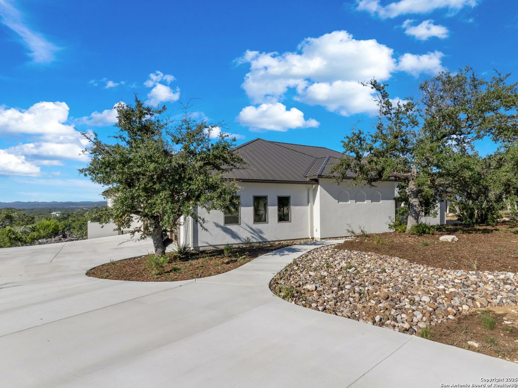 Photo of 673 Travis Forest, Bulverde, TX 78163 (MLS # 1907154)