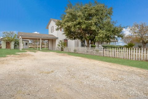 A home in Lytle