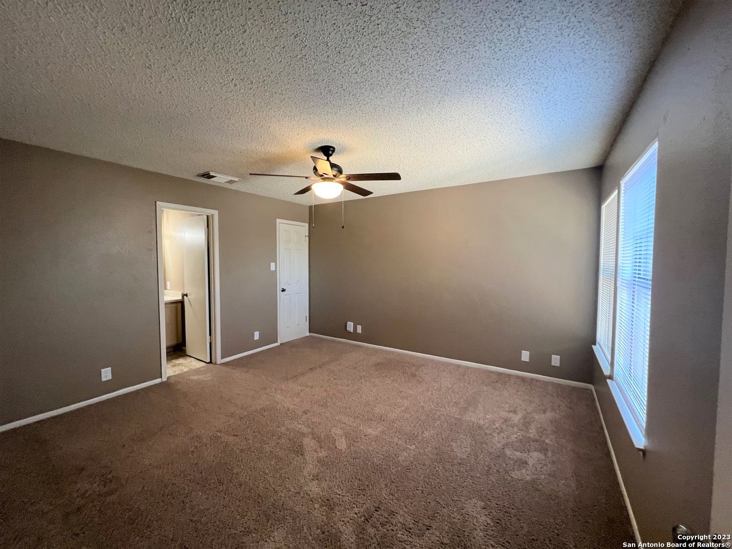 San Antonio, Texas 78249, United States, 3 Bedrooms Bedrooms, ,3 BathroomsBathrooms,Residential,Active,227974