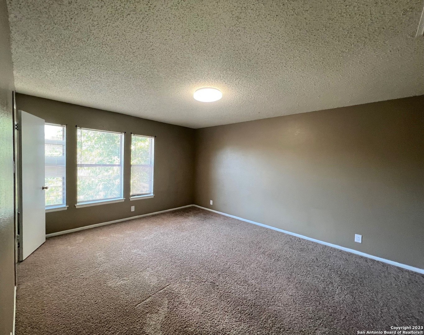 San Antonio, Texas 78249, United States, 3 Bedrooms Bedrooms, ,3 BathroomsBathrooms,Residential,Active,227974