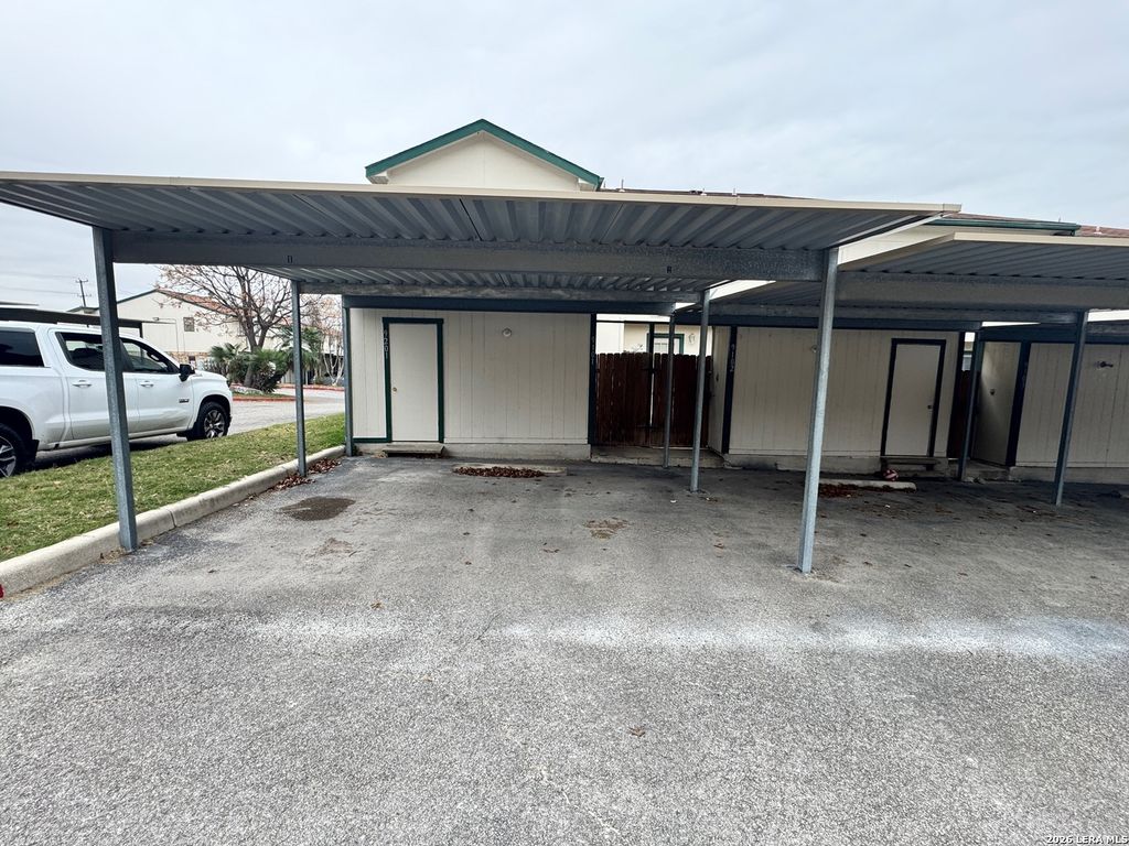 Photo of 4949 Hamilton Wolfe 9201 #9201, San Antonio, TX 78229 (MLS # 1951100)