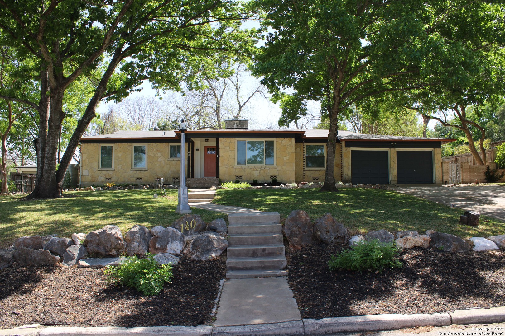 Photo 1 of 29 — 140 ARVIN DR, San Antonio, TX 78209