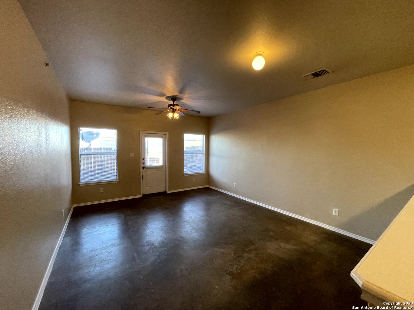 7303 Longing Trail 4