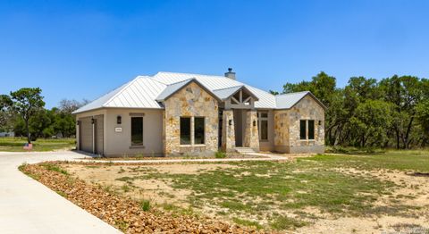 34784 High Gate Bulverde TX 78163