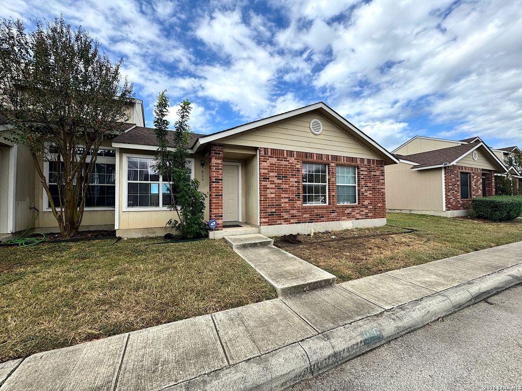 Photo of 9140 Timber Path #905 905, San Antonio, TX 78250 (MLS # 1953767)