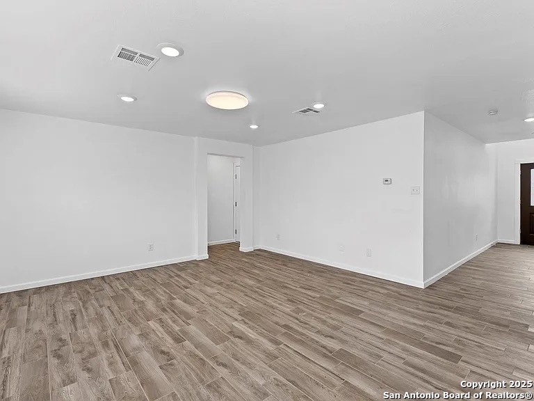 221 Peppergrass Cove