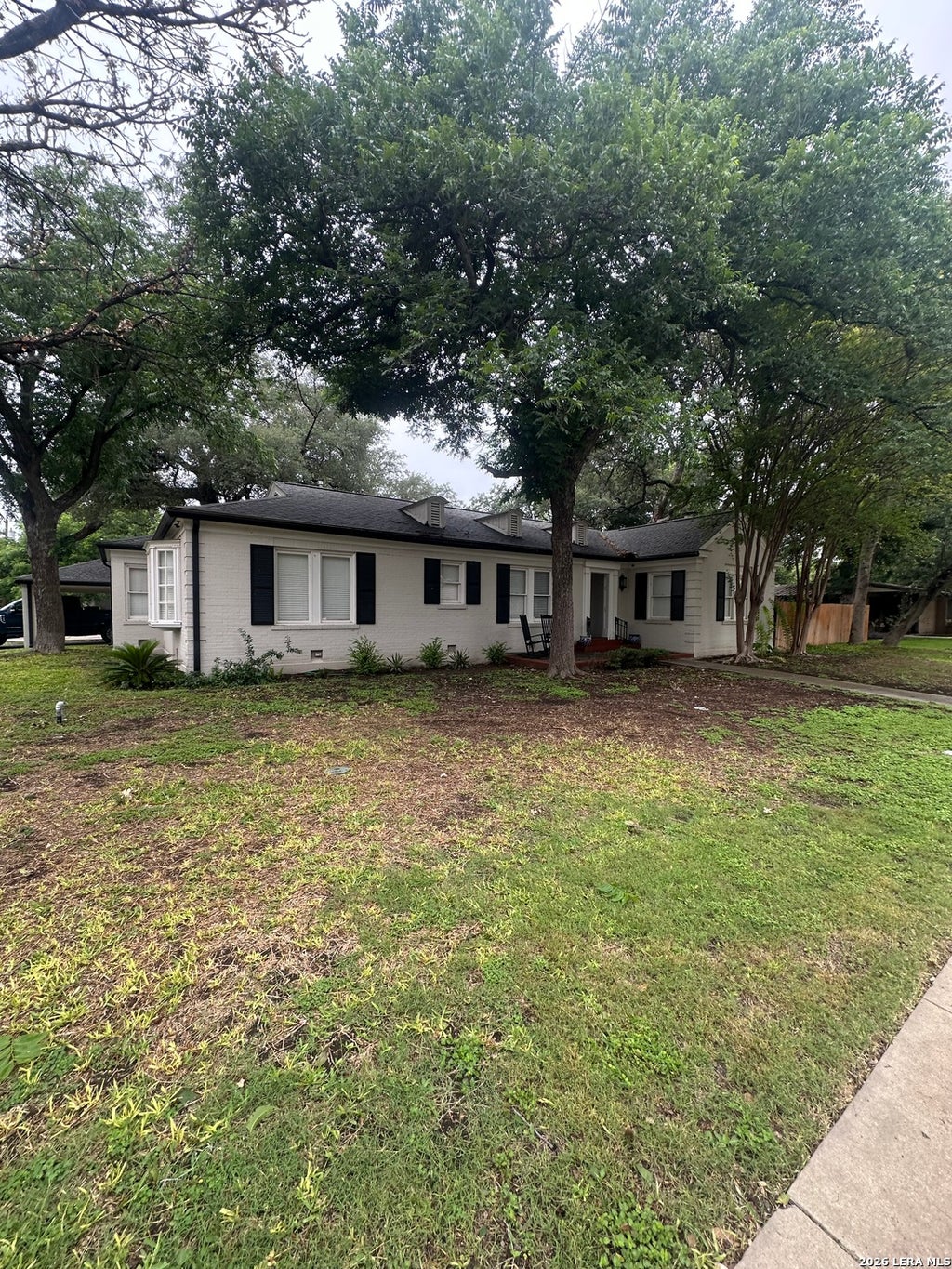 Photo of 401 N HIGH ST, Uvalde, TX 78801 (MLS # 1971537)