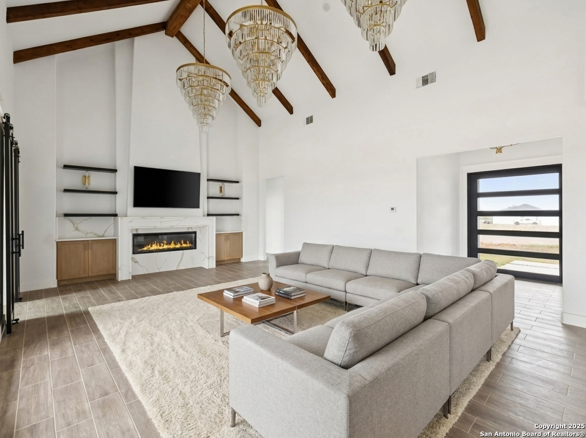 187 Hidden Ranch CT.