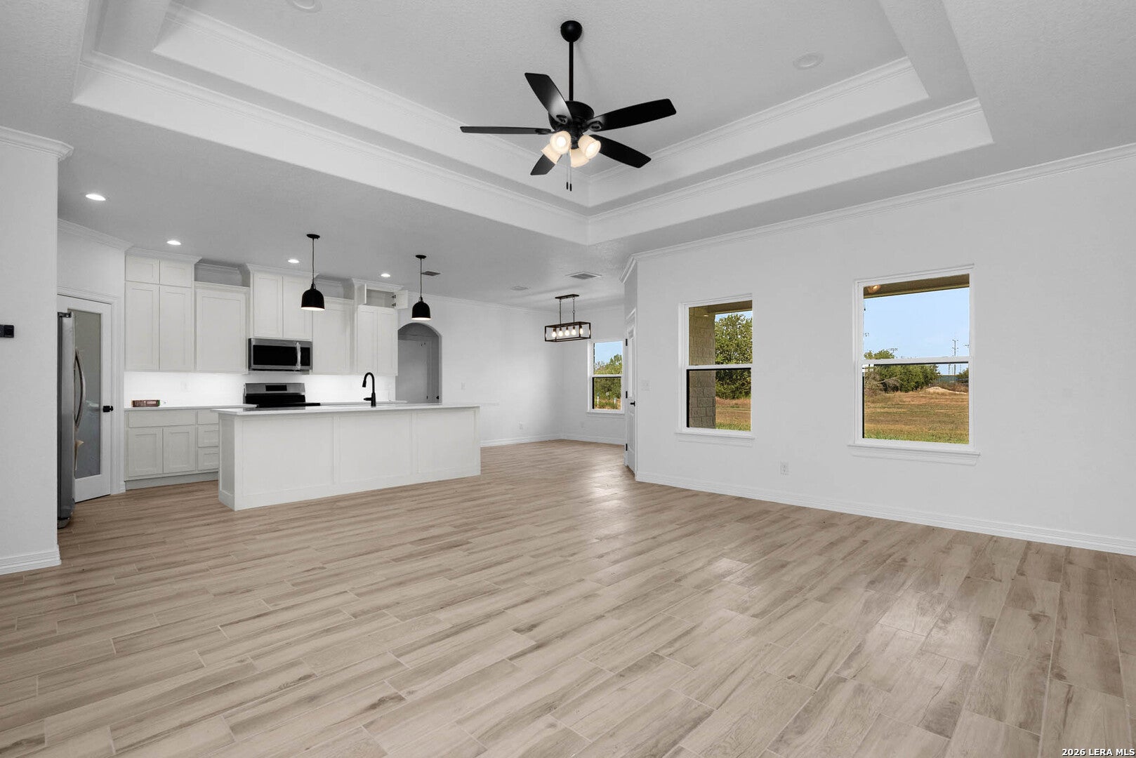112 Rustic Woods