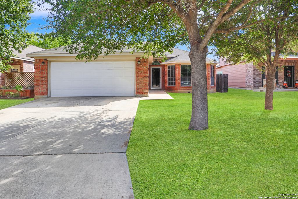 Photo of 3834 Amber Chase, San Antonio, TX 78245 (MLS # 1916169)