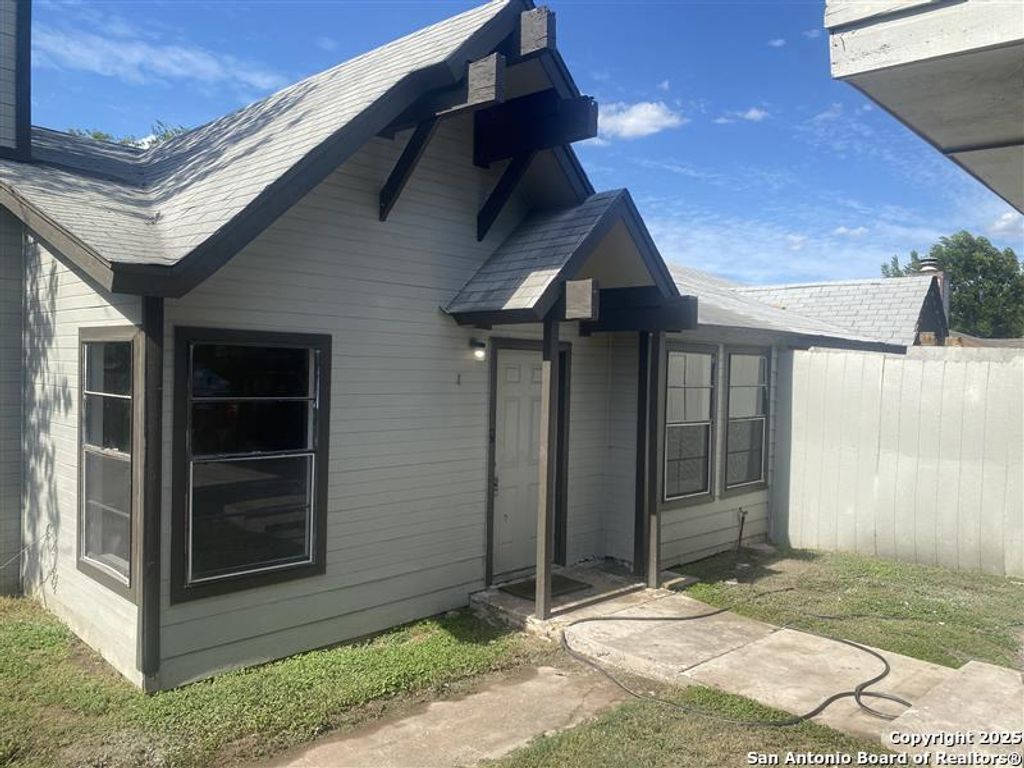 Photo of 9615 Vale, San Antonio, TX 78245 (MLS # 1869630)