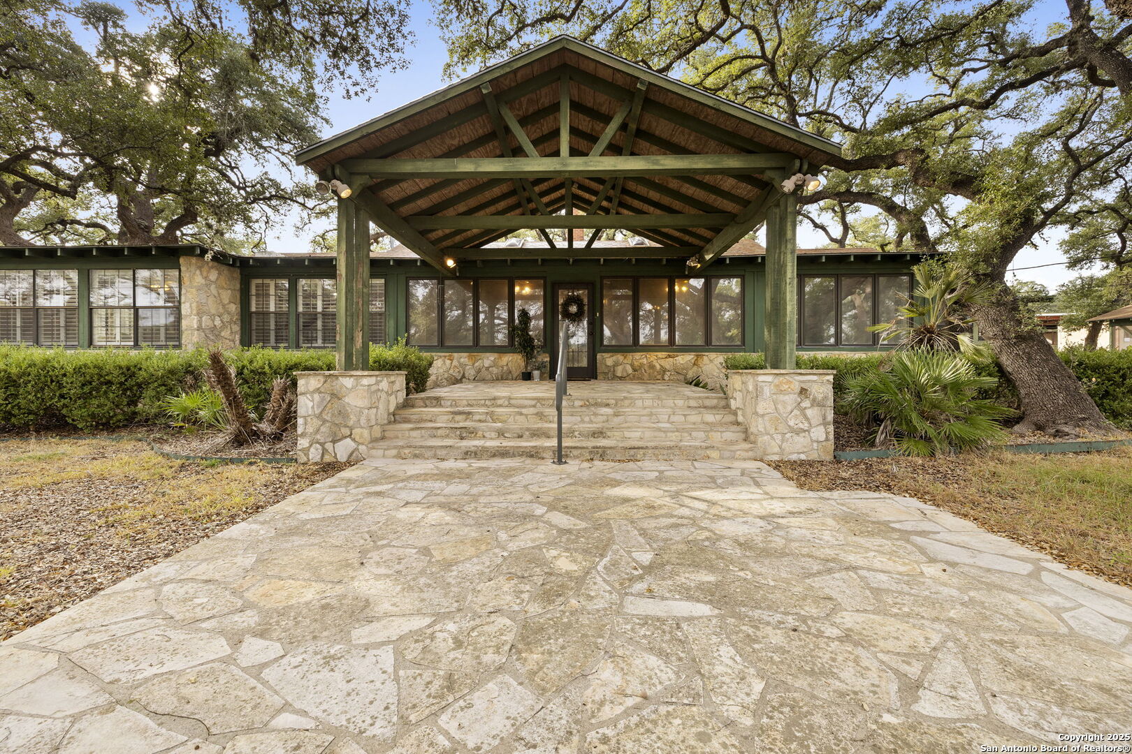 Search 315 Flying R Ranch