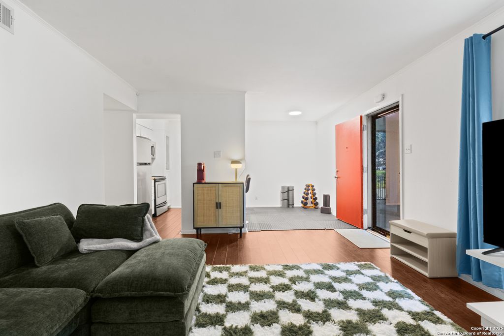 Photo of 8702 Village Dr 103 #103, San Antonio, TX 78217 (MLS # 1915131)