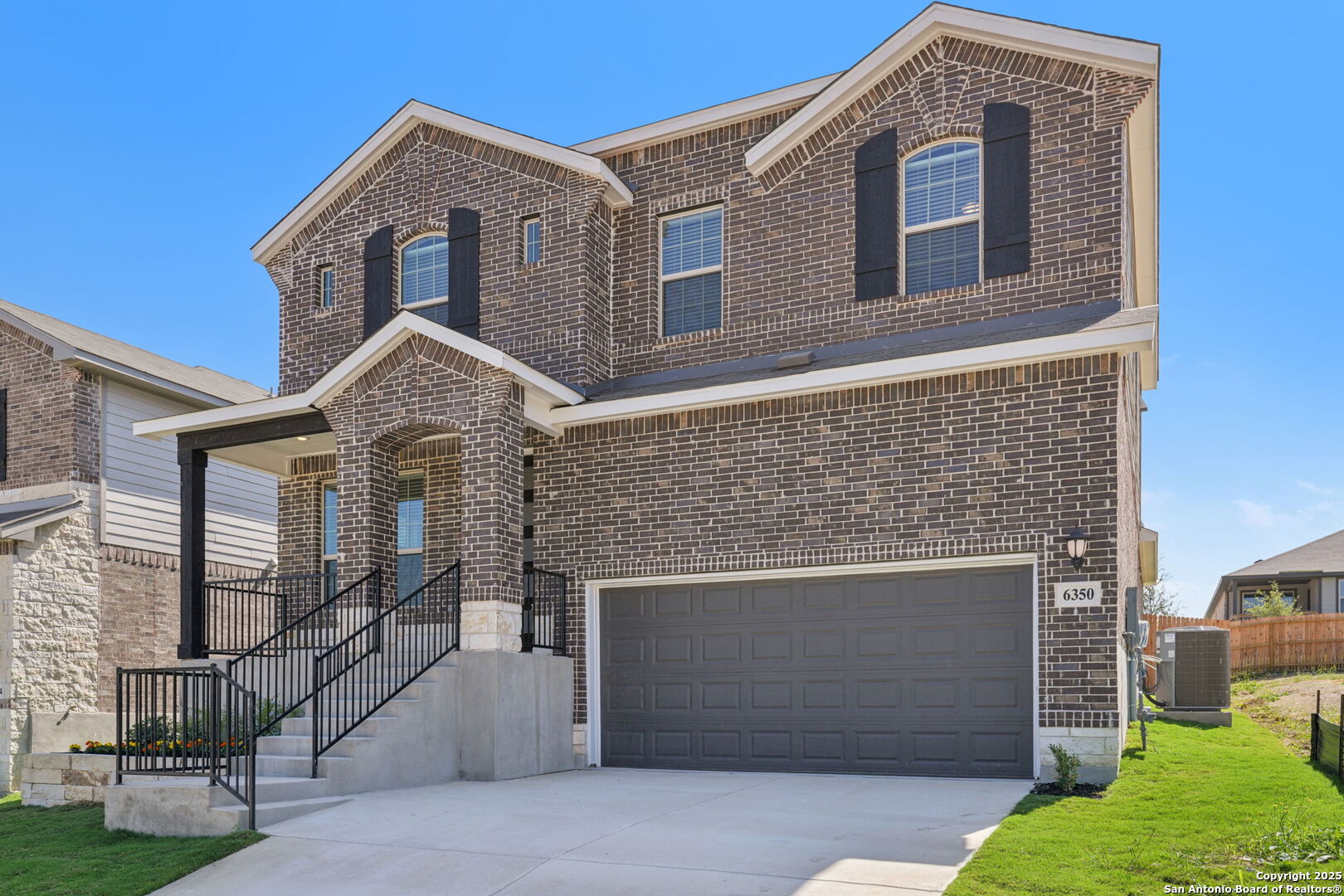 6350 Comanche Coyote