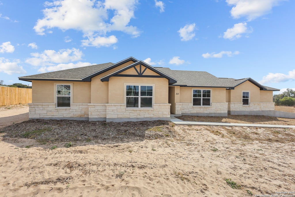 Photo of 30 Log Cabin Way, Poteet, TX 78065 (MLS # 1830205)