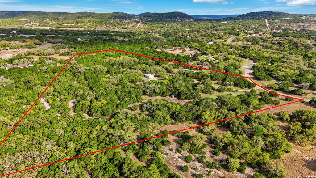 Photo of 169 Oak Hollow Drive, Pipe Creek, TX 78063 (MLS # 1954532)