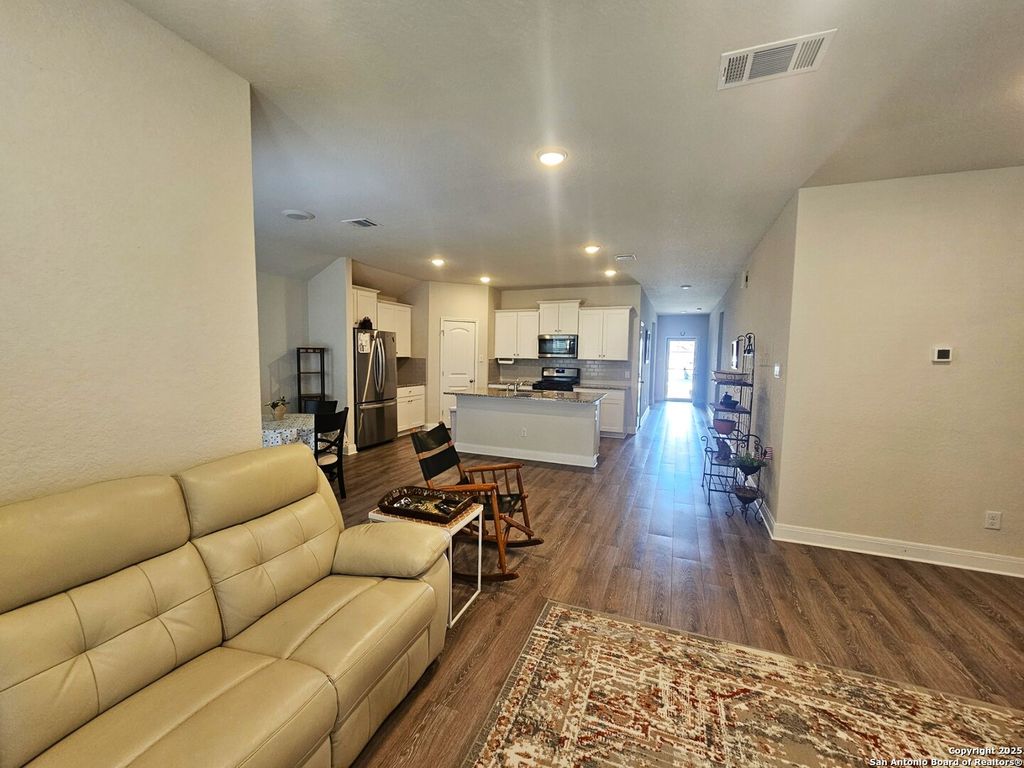 Photo of 1432 Acorn Wood, Seguin, TX 78155 (MLS # 1918140)