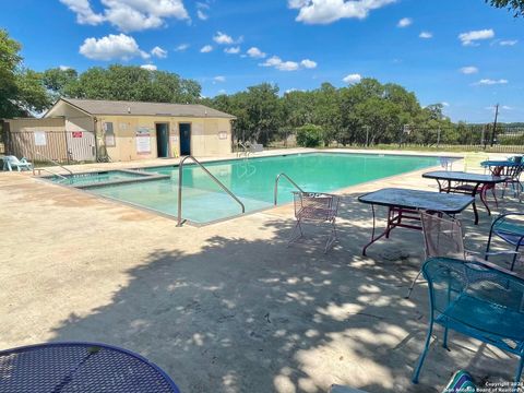 A home in Bandera