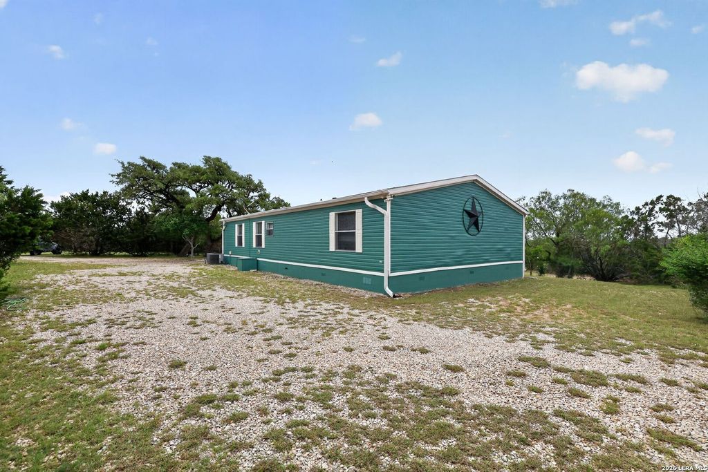 Photo of 1721 LAKESHORE DR N, Bandera, TX 78003 (MLS # 1965157)