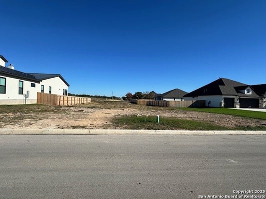 266 JANICE AVE, CASTROVILLE, TX 78009 - Image 391ccc59977fc63e9e7cb7f025d7dab9/3836112925