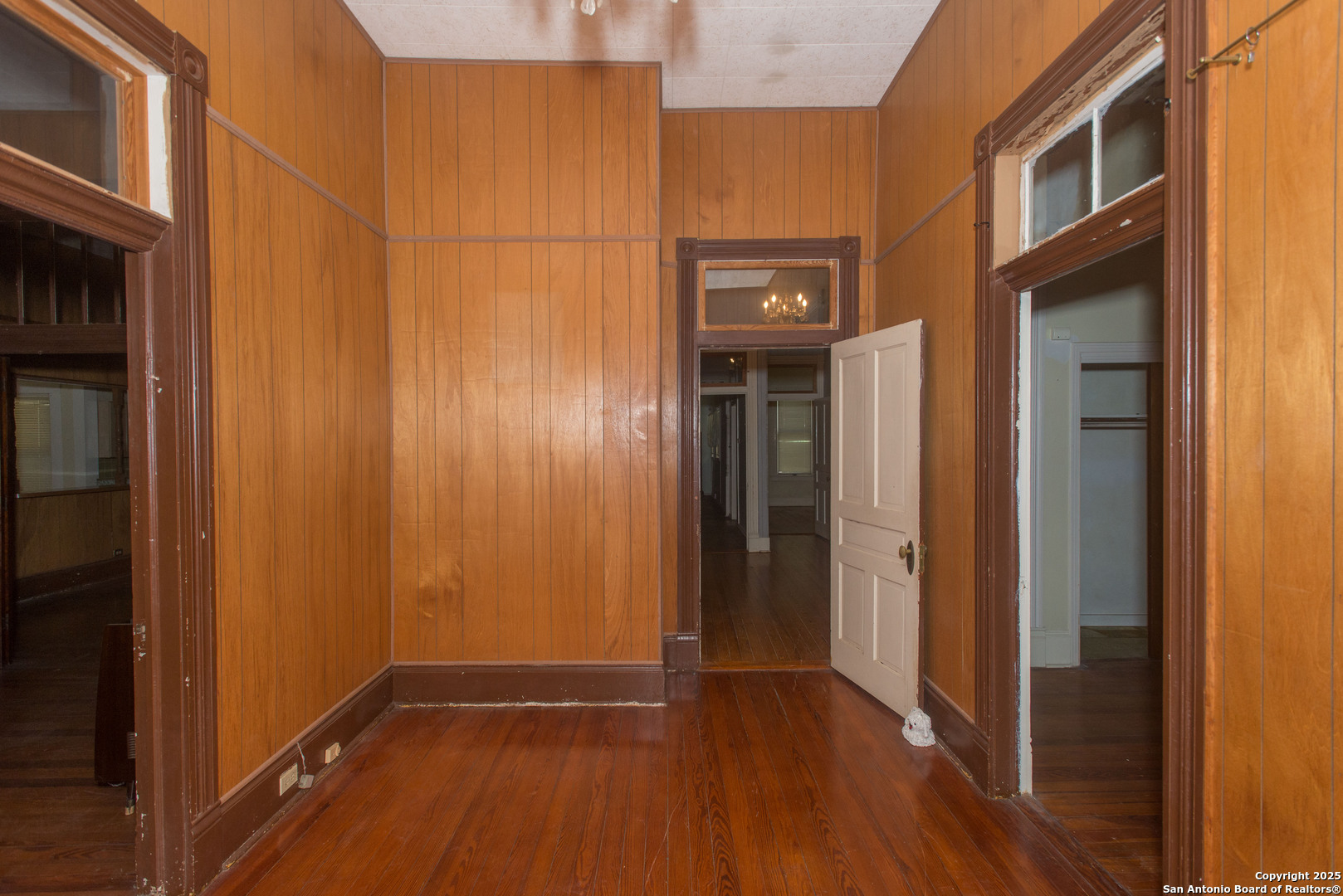 218 Cedar