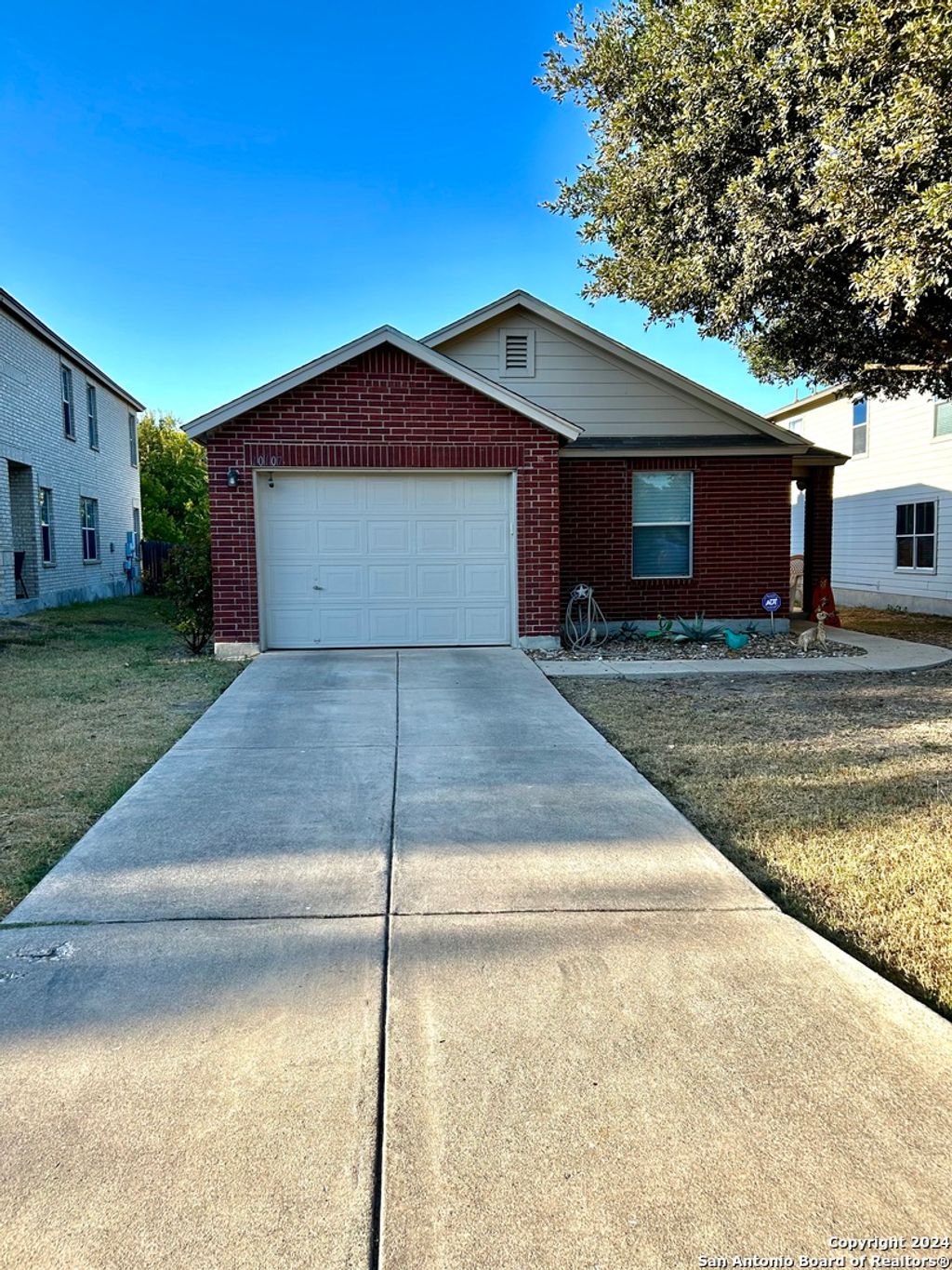 Photo of 10107 Shady Meadows, San Antonio, TX 78245 (MLS # 1911988)