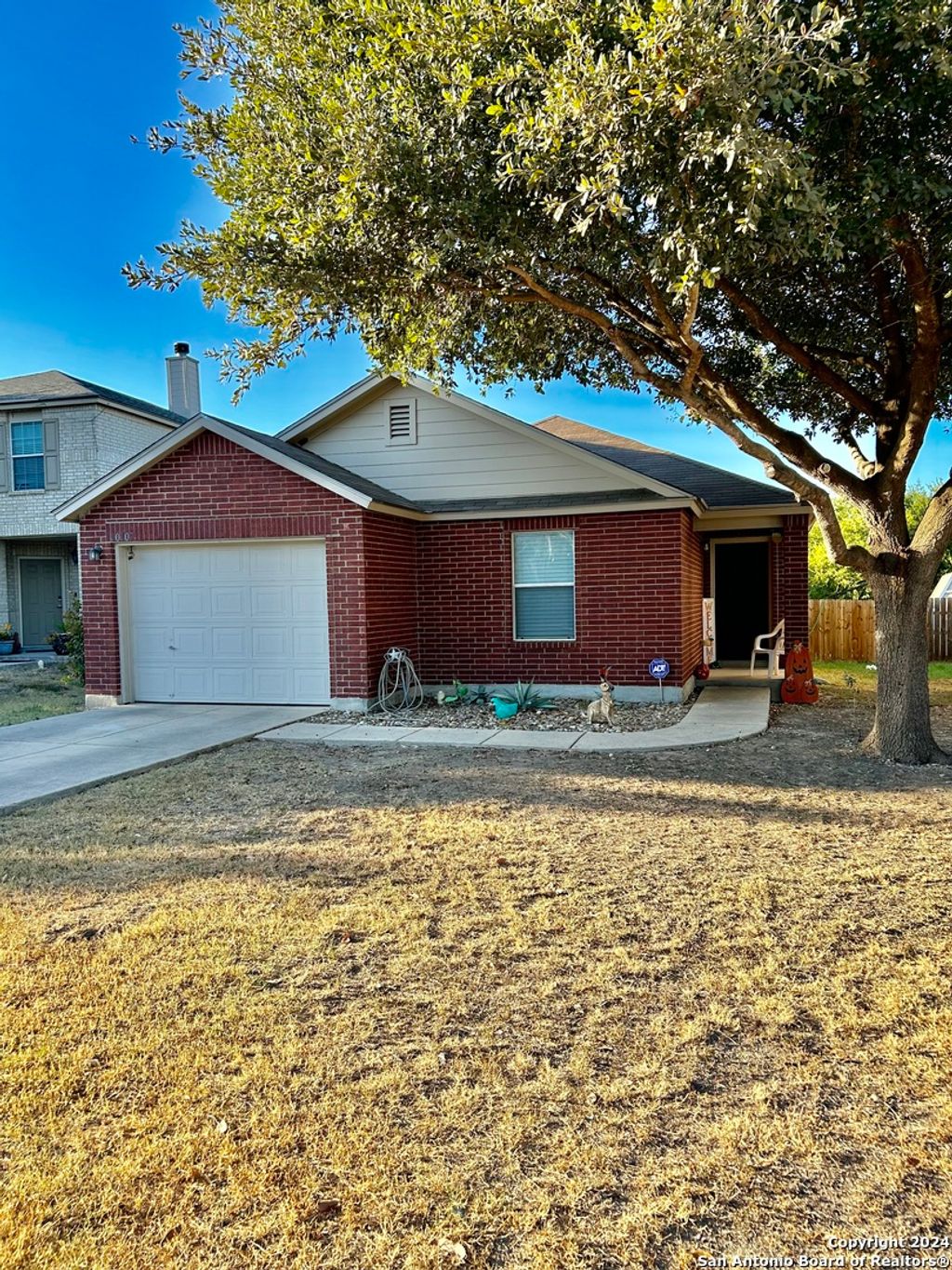 Photo of 10107 Shady Meadows, San Antonio, TX 78245 (MLS # 1911988)