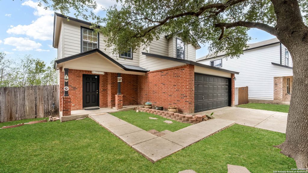 Photo of 9406 San Fidel Rio, San Antonio, TX 78245 (MLS # 1926519)