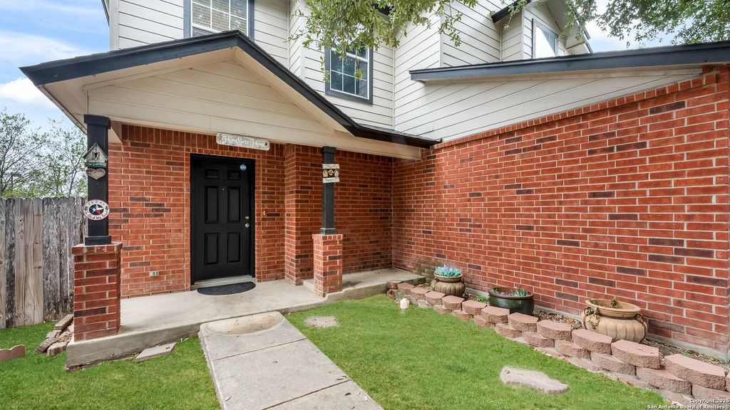 Photo of 9406 San Fidel Rio, San Antonio, TX 78245 (MLS # 1926519)