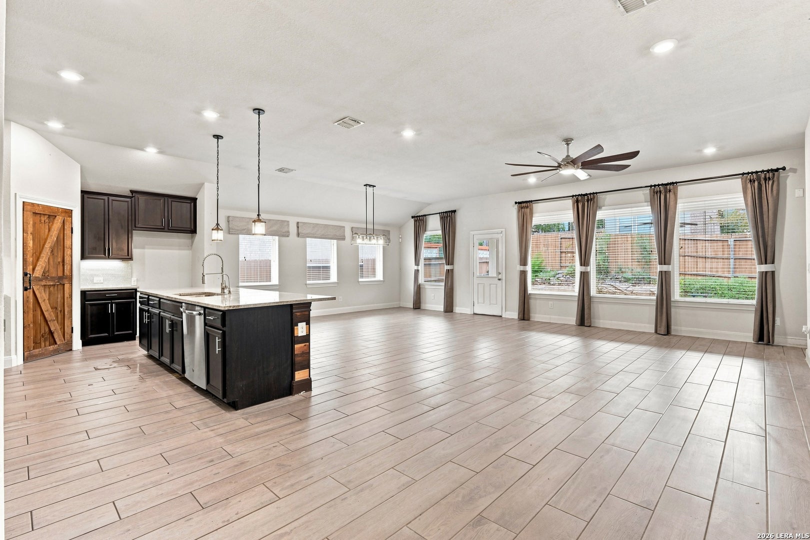 1527 Winans Pass