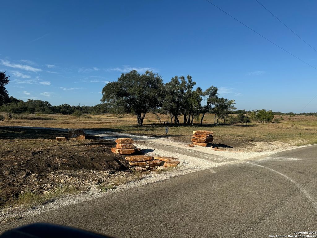 Photo of 718 Windmill Ridge, Blanco, TX 78606 (MLS # 1929939)