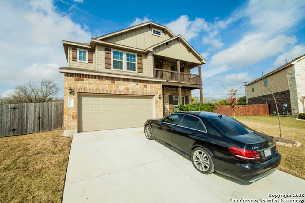 Photo of 2712 SCARLET TANGER, New Braunfels, TX 78130 (MLS # 1957780)